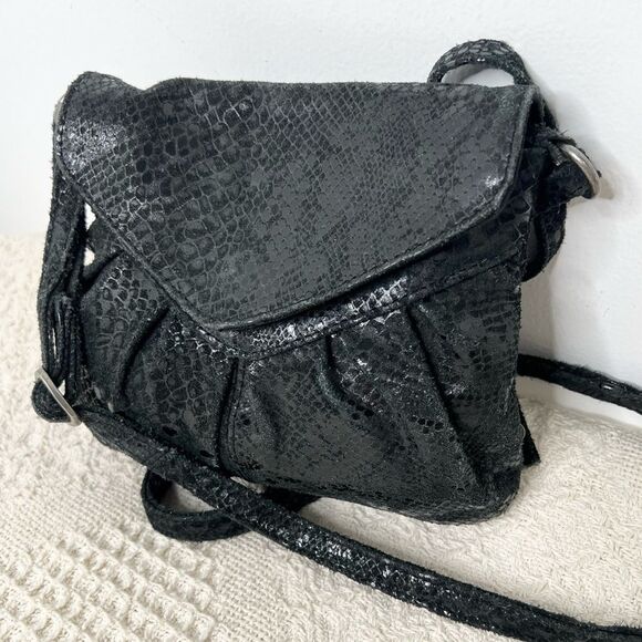 Day & Mood Black Snakeskin Embossed Leather Elderflower Crossbody Bag - Picture 1 of 9
